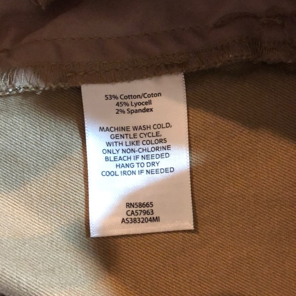 1901 wide crop soft twill spandex size 12 or 10 - Picture 6 of 8